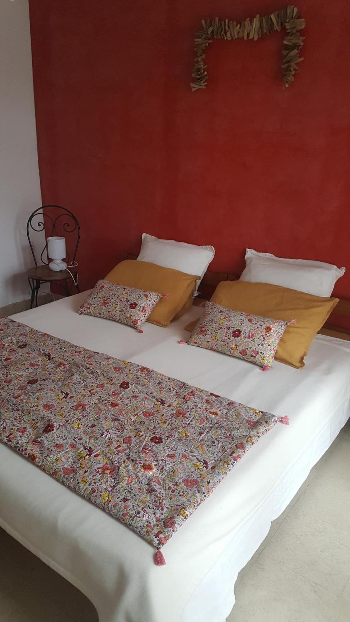 Mas Des Petits Loups Villa Cabrieres  Exterior photo